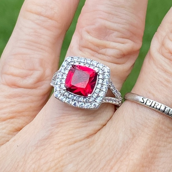 Simulated Ruby ring .925 Sterling Silver 10 mm Ruby surrounded 2 layers CZ sz 7 - Picture 3 of 16
